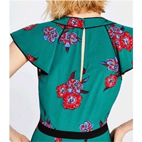 NWT Womens Find Plus Faux Wrap Floral Asymmetrical Midi Dress - Sz 2X - Picture 3 of 5